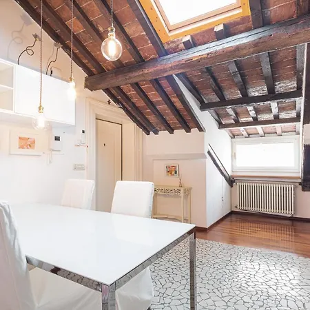 Duplex Chic Nel Centro Storico Lejlighed