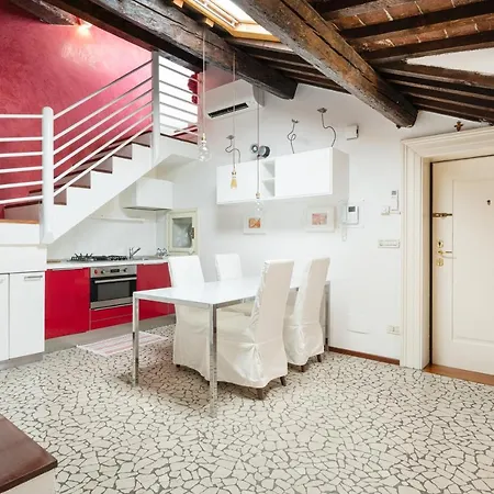 Duplex Chic Nel Centro Storico Lejlighed